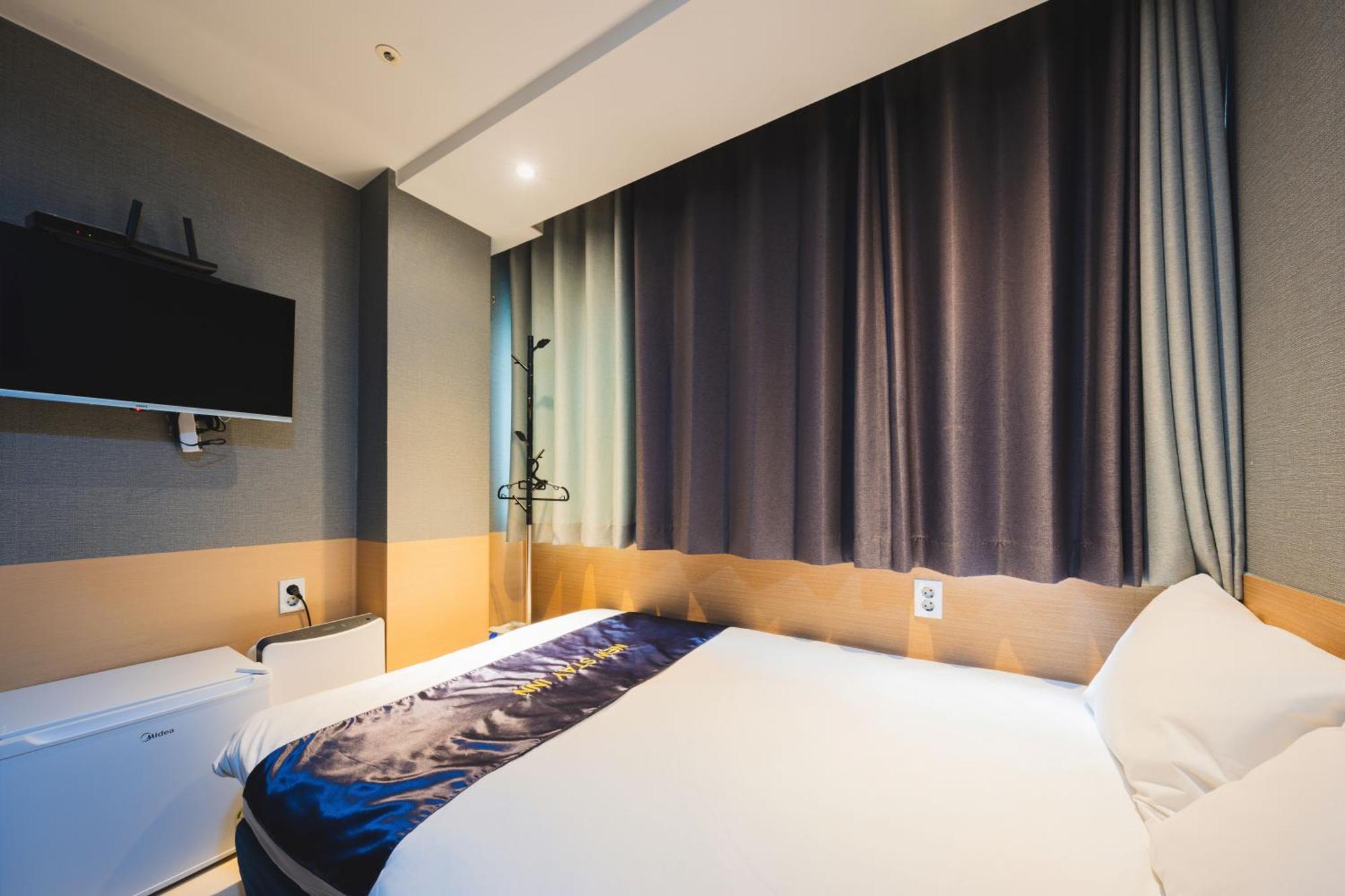 Myeongdong New Stay Inn Seoul Exterior photo