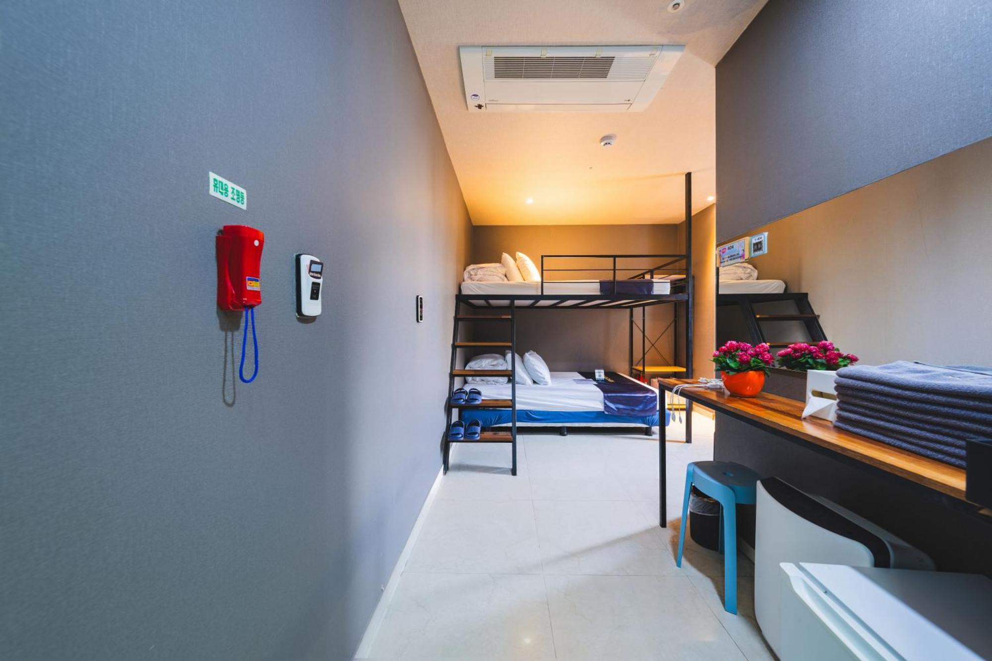 Myeongdong New Stay Inn Seoul Exterior photo
