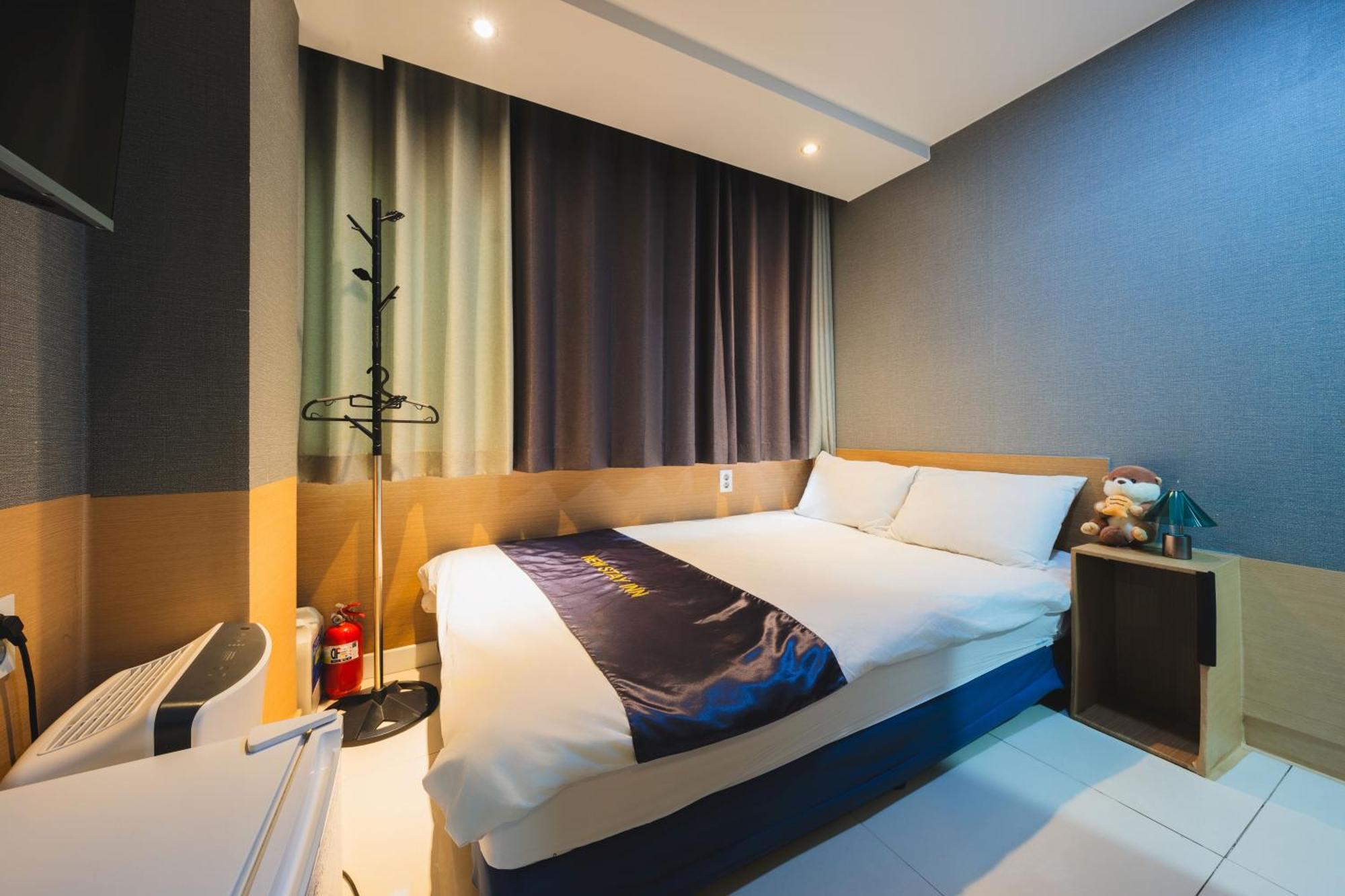 Myeongdong New Stay Inn Seoul Exterior photo