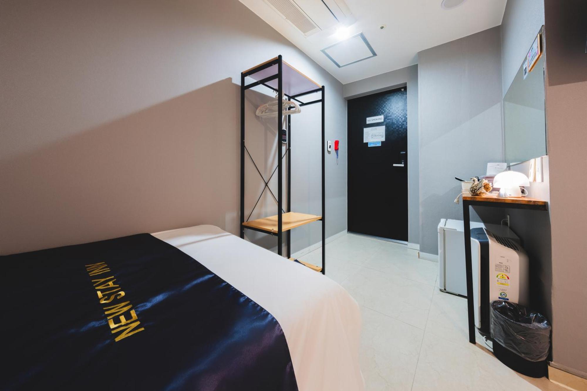 Myeongdong New Stay Inn Seoul Exterior photo
