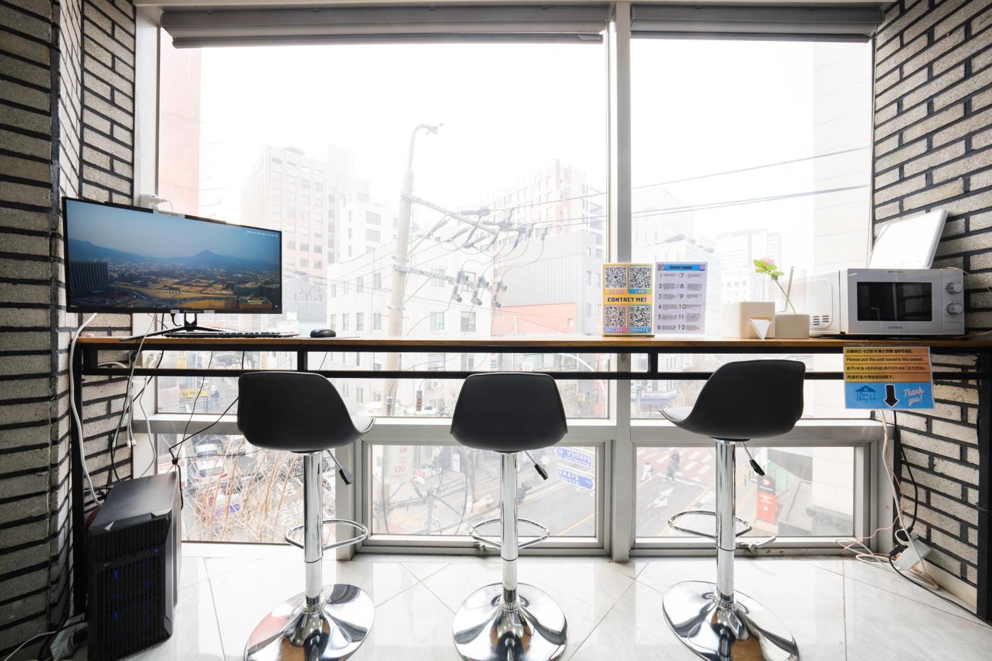 Myeongdong New Stay Inn Seoul Exterior photo
